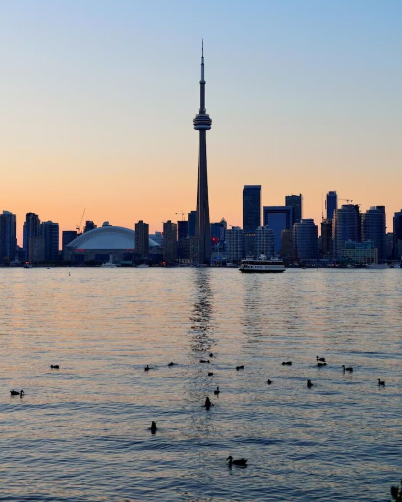 Tourist Places in Canada